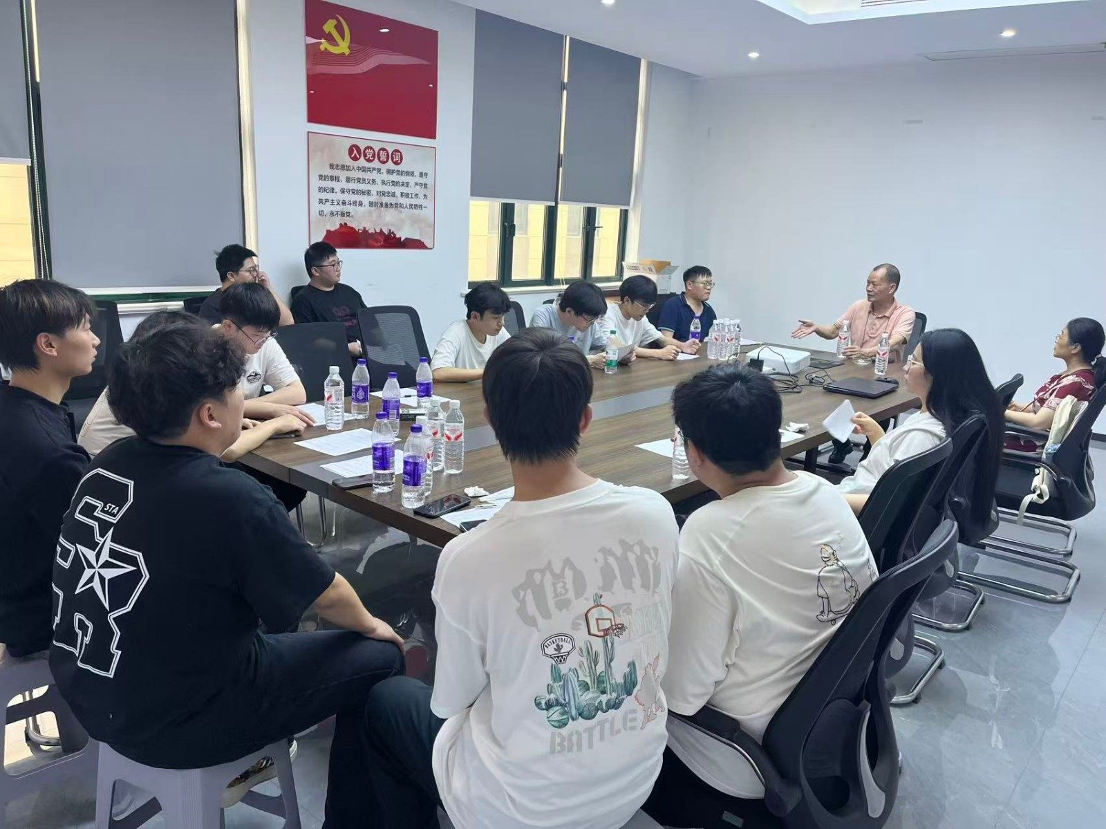 访企拓岗促就业，实地观摩助启航——智慧城市学院组织学生赴广德绿松科技集团参观面试